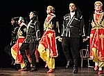 Vystoupení tureckého folklórního tanečního a hudebního souboru v Městském divadle ve Slaném
